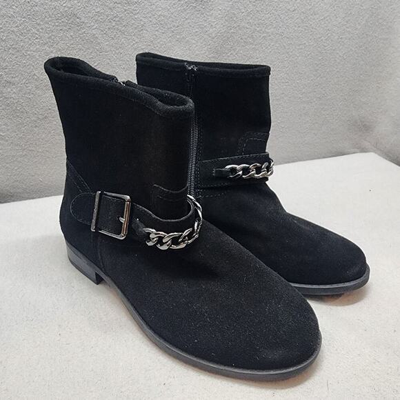 Vionic‎ Cresent Ankle Moto Boot Womens Black Suede Leather Chain Hardware Sz 6.5 - Picture 1 of 9